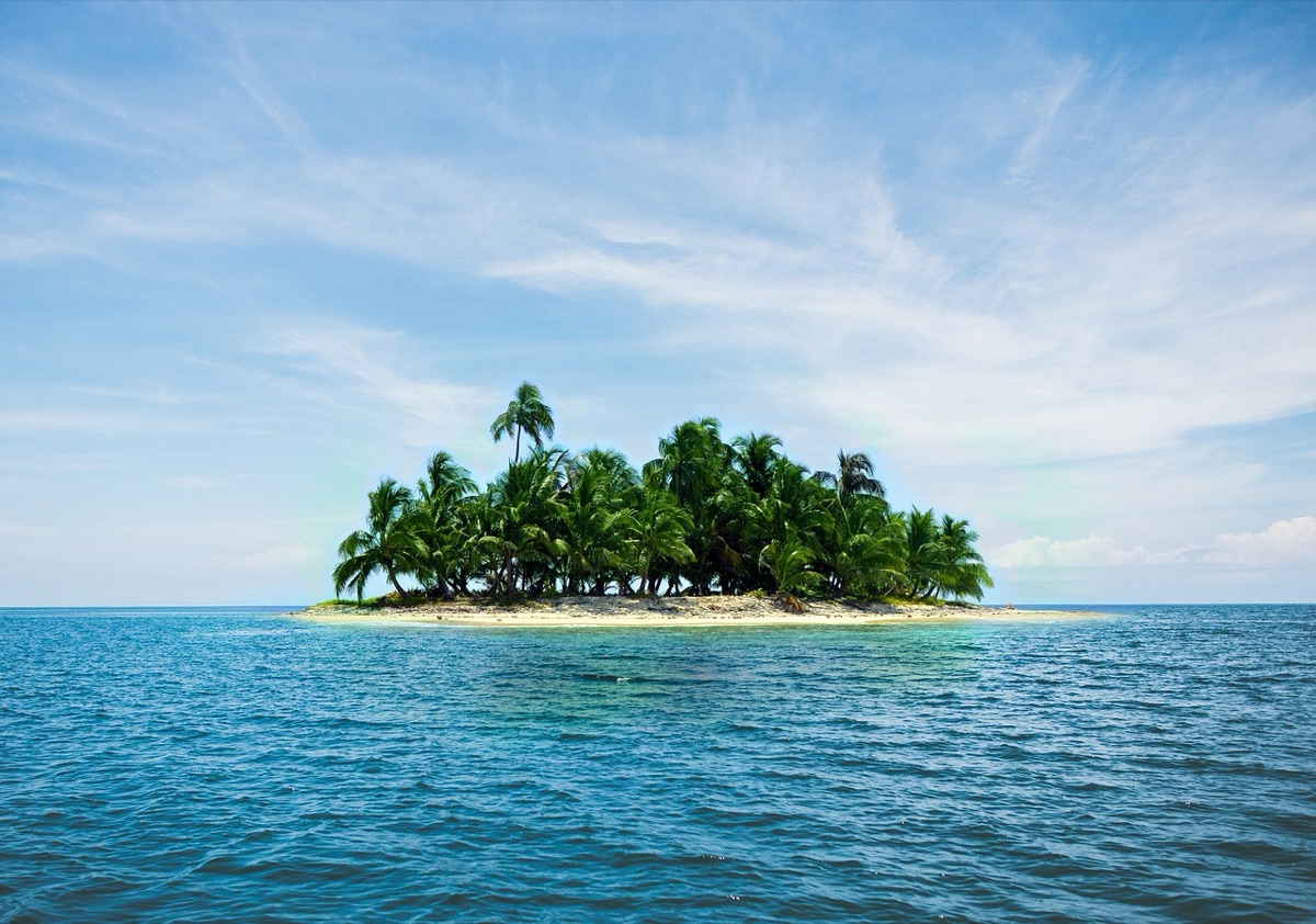 Een privéeiland met witte zandbaai in de zuidelijke deel van Mauritius