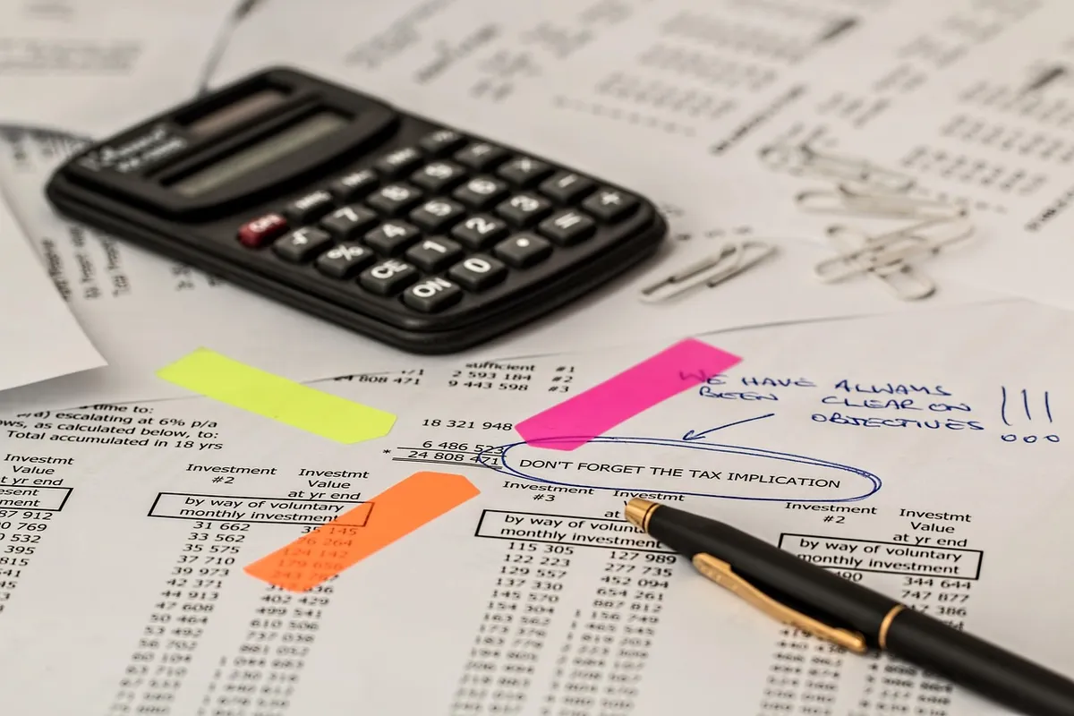 calculator, calculation, insurance, finance, accounting, pen, investment, office, work, taxes, tax, accountant, business, paperwork, financial, document, bookke